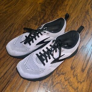 Brooks Revel 5 Women’s 8